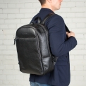 Кожаный мужской рюкзак для ноутбука Lakestone Faber Black. Вид 7.