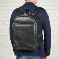 Кожаный мужской рюкзак для ноутбука Lakestone Faber Black. Вид 8.