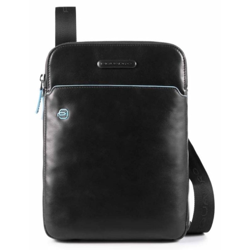 Маленькая сумка из черной гладкой кожи с голубой отделкой Piquadro CA3978B2/N